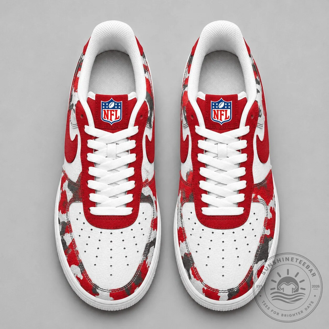 Tampa Bay Buccaneers National Football League Team Camouflage Low Top Shoes